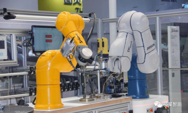 工业机器人和人工智能的是一样的吗